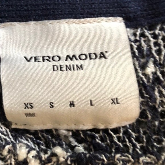 Navy/White Open Weave Sweater by Vero Mode XS - Picture 2 of 7